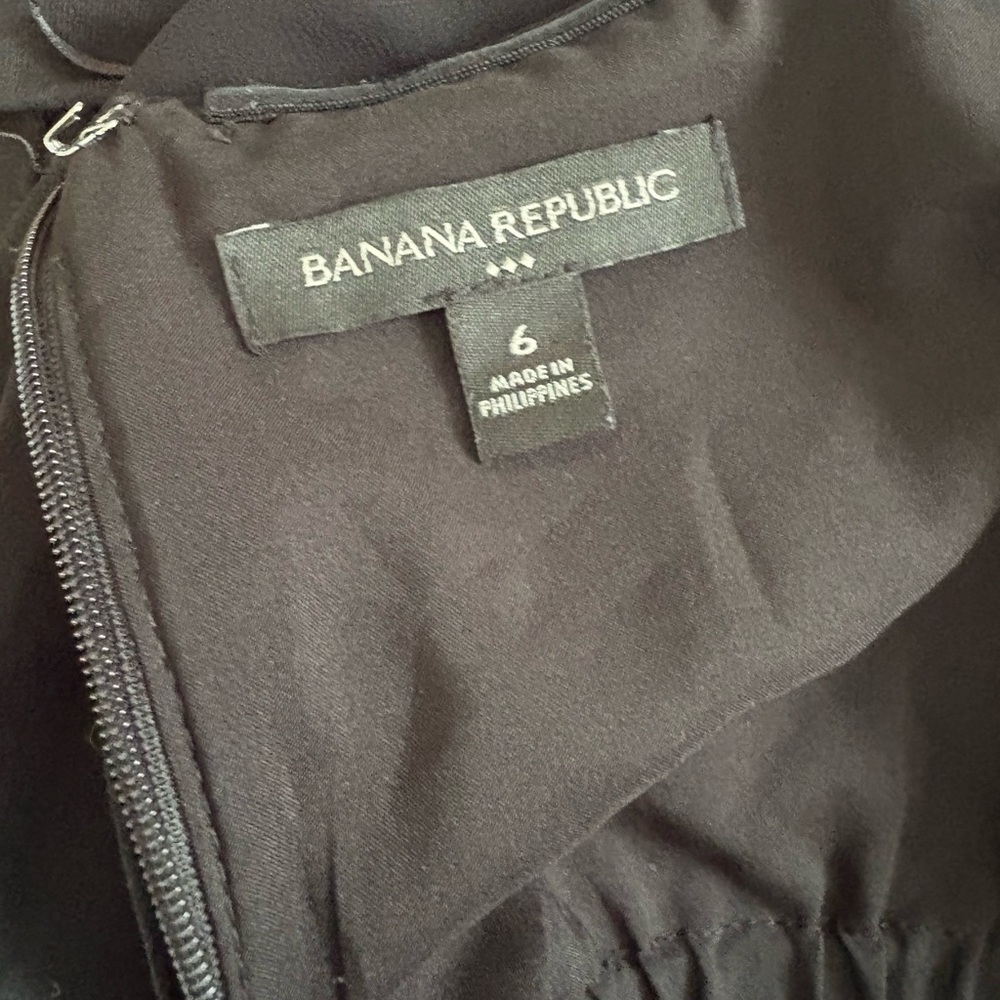 Banana Republic Elegant Black Women's Skirt - Picture 3 of 5